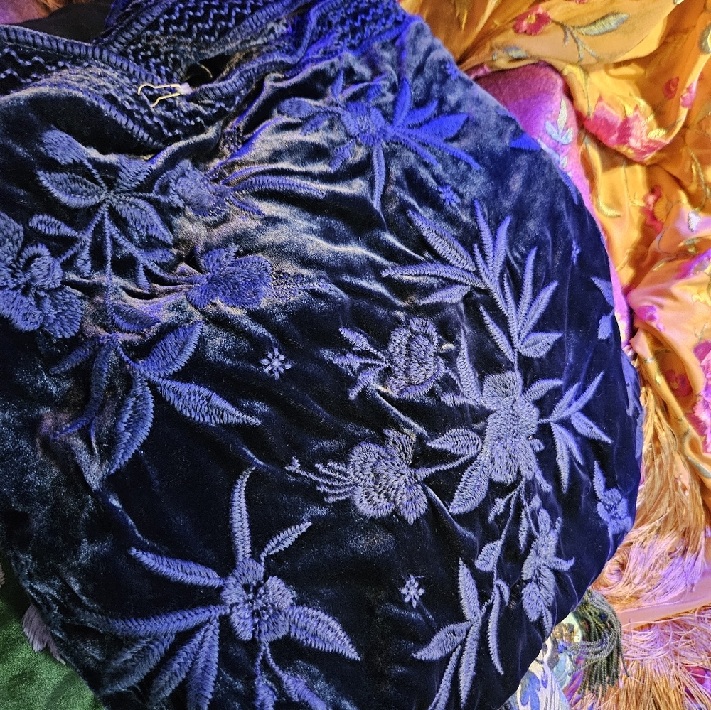 NWT JOHNNY WAS VELVET BAG TOTE - Picture 2 of 10